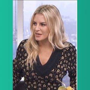 🌺Opening Ceremony Floral Sweater🌺